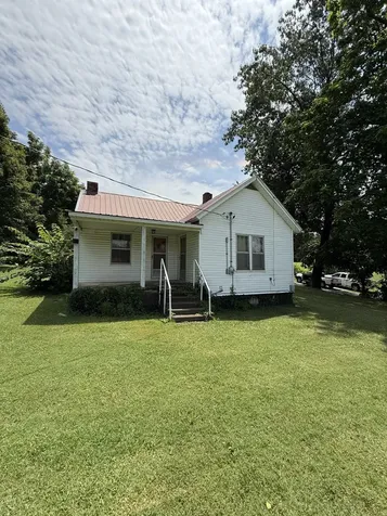 219 Corolla Road Sparta TN 38583