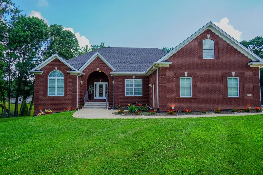 7556 Bethel Road Goodlettsville TN 37072