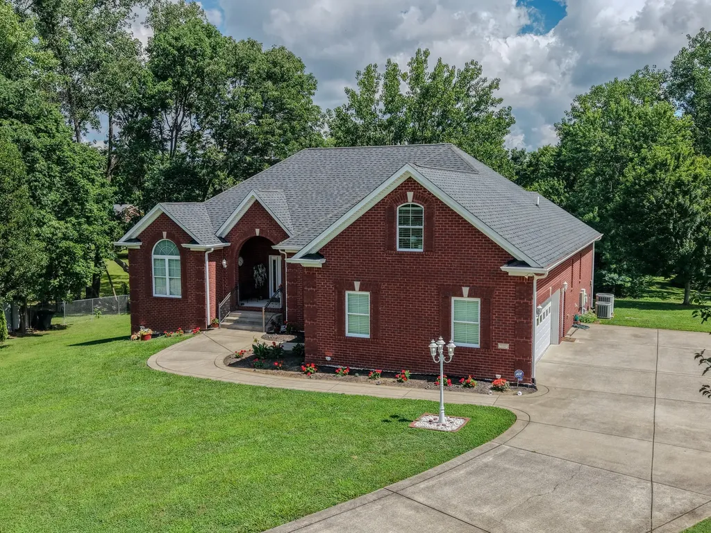 7556 Bethel Road Goodlettsville TN 37072