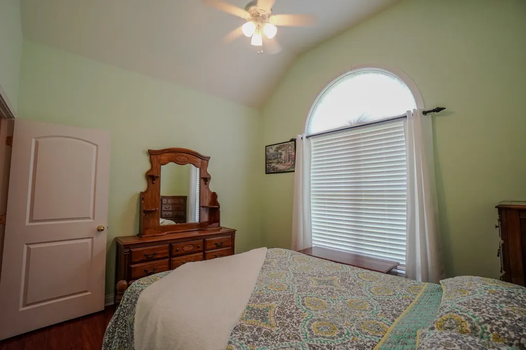 7556 Bethel Road Goodlettsville TN 37072
