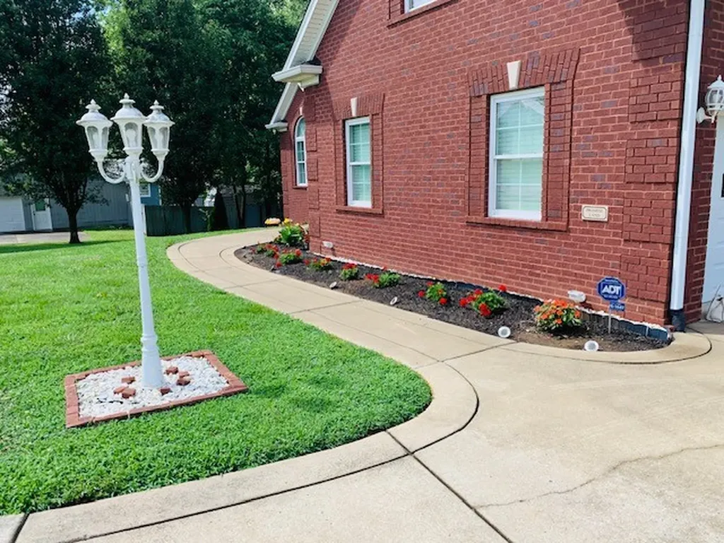 7556 Bethel Road Goodlettsville TN 37072