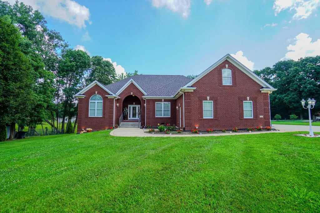 7556 Bethel Road Goodlettsville TN 37072