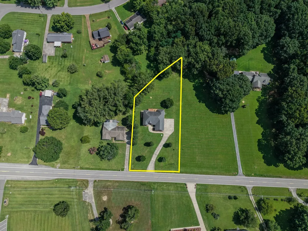 7556 Bethel Road Goodlettsville TN 37072