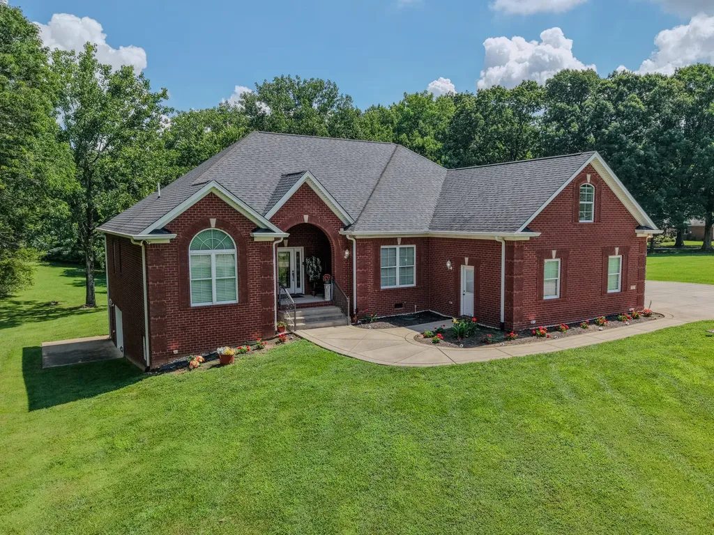 7556 Bethel Road Goodlettsville TN 37072