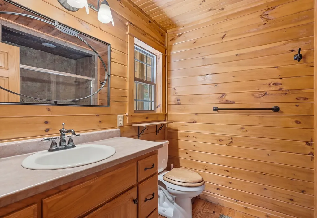 5010 Hidden Lane Crawford TN 38554