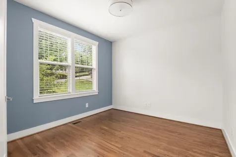1702A Simpkins Street Nashville TN 37208