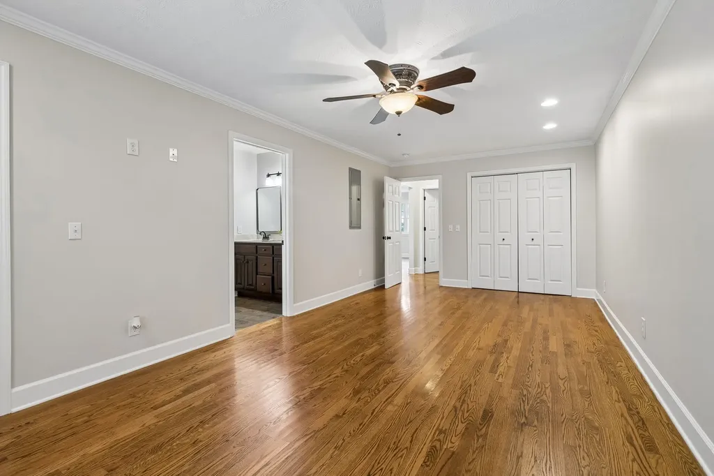 516 Crestwood Drive Lafayette TN 37083