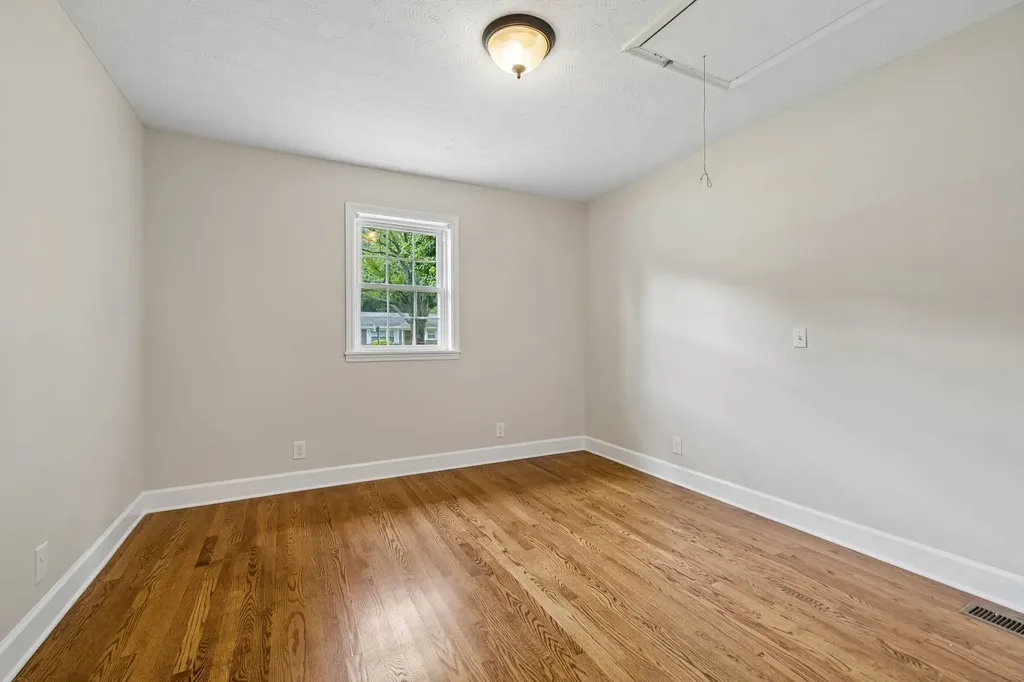 516 Crestwood Drive Lafayette TN 37083