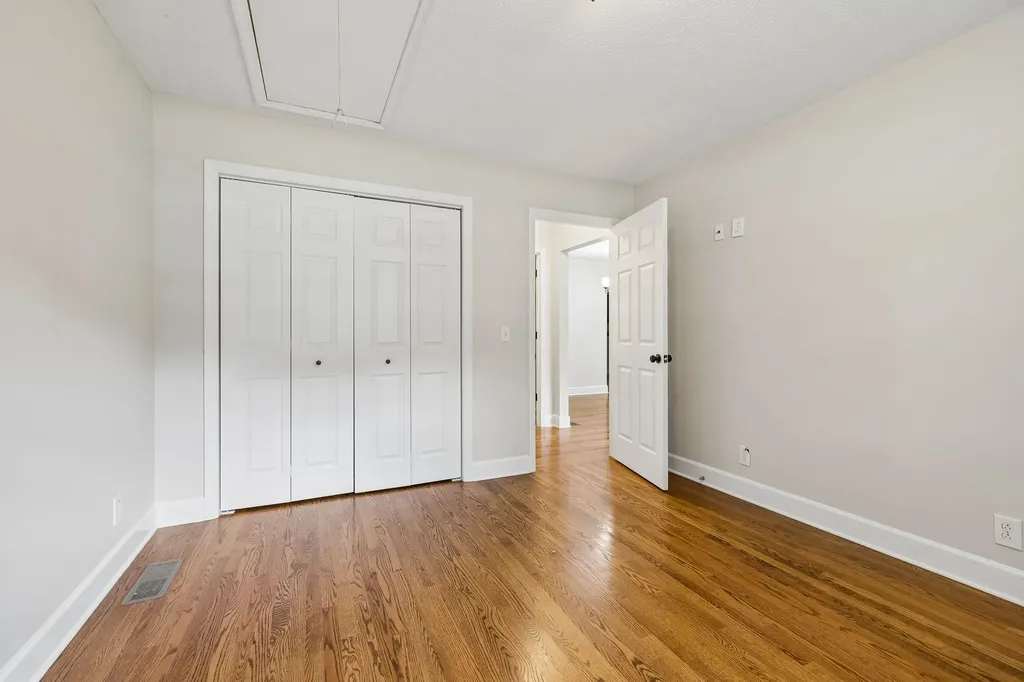 516 Crestwood Drive Lafayette TN 37083