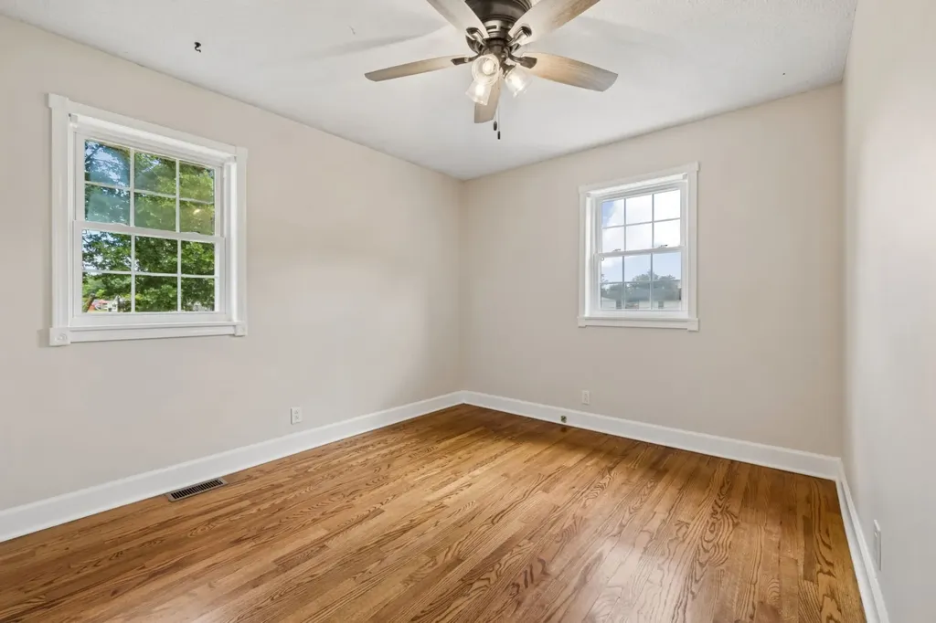 516 Crestwood Drive Lafayette TN 37083