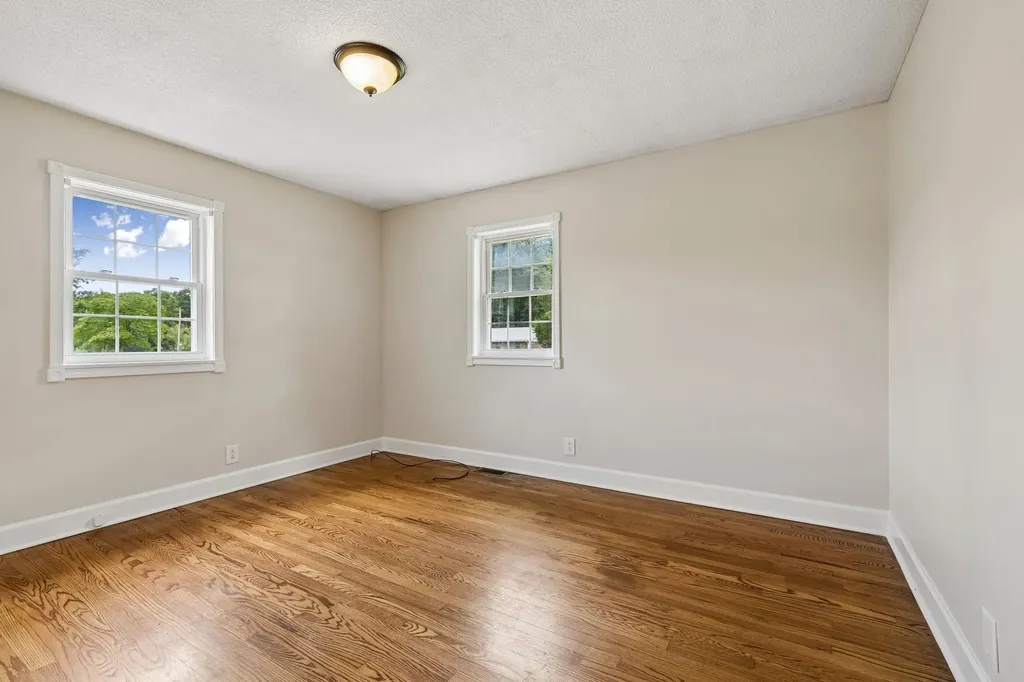 516 Crestwood Drive Lafayette TN 37083
