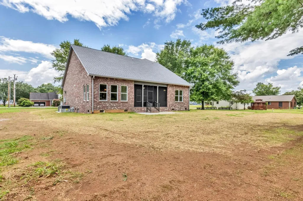 105 Arkow Lane Murfreesboro TN 37128