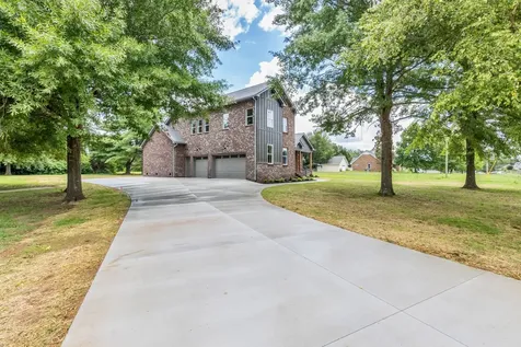105 Arkow Lane Murfreesboro TN 37128