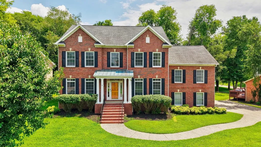 110 Shorecrest Circle Hendersonville TN 37075