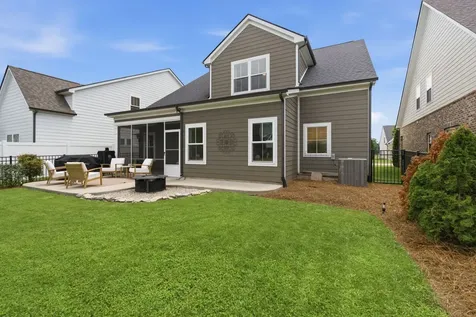 3503 Caroline Farms Drive Murfreesboro TN 37129