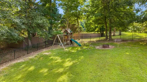 978 Brooke Stone Drive Soddy Daisy TN 37379