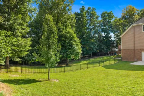 978 Brooke Stone Drive Soddy Daisy TN 37379