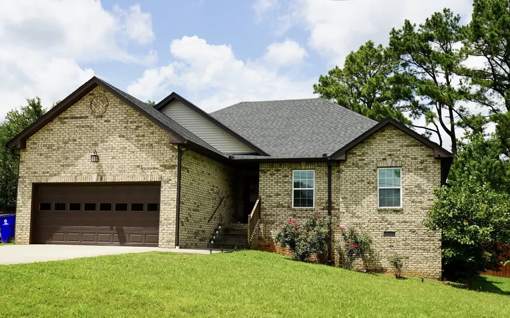 406 Hobbs Drive White House TN 37188