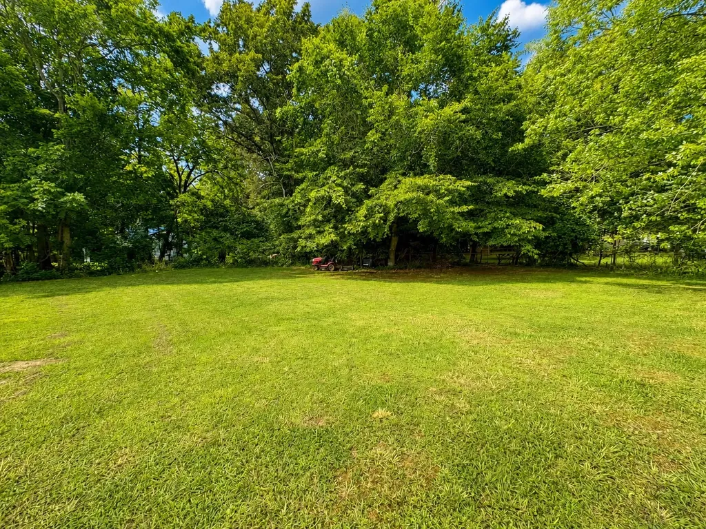 307 Barkwood Drive Clarksville TN 37040