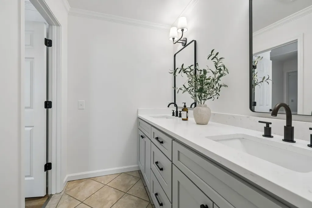 401 Bowling Avenue Nashville TN 37205