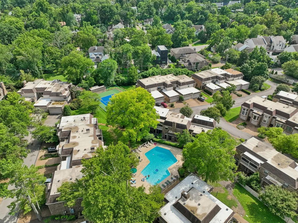 401 Bowling Avenue Nashville TN 37205