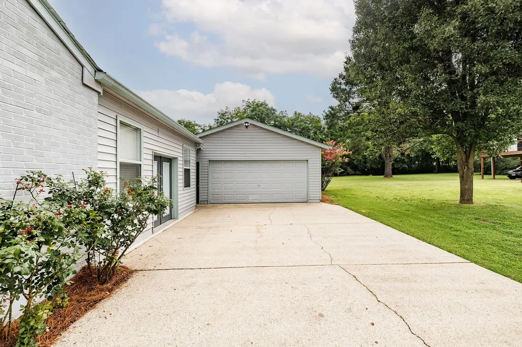 264 Lisa Lane Nashville TN 37210