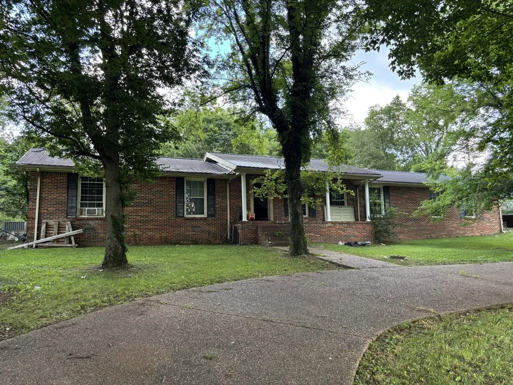 798 Lebanon Highway Lebanon TN 37087