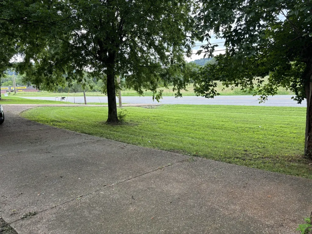 798 Lebanon Highway Lebanon TN 37087