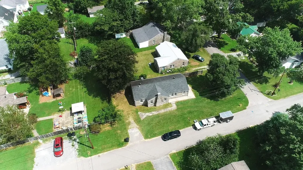246 E Woodrow Street Gallatin TN 37066