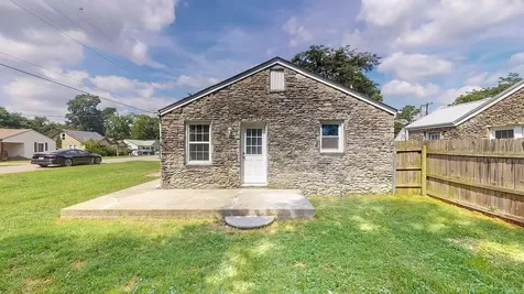 246 E Woodrow Street Gallatin TN 37066