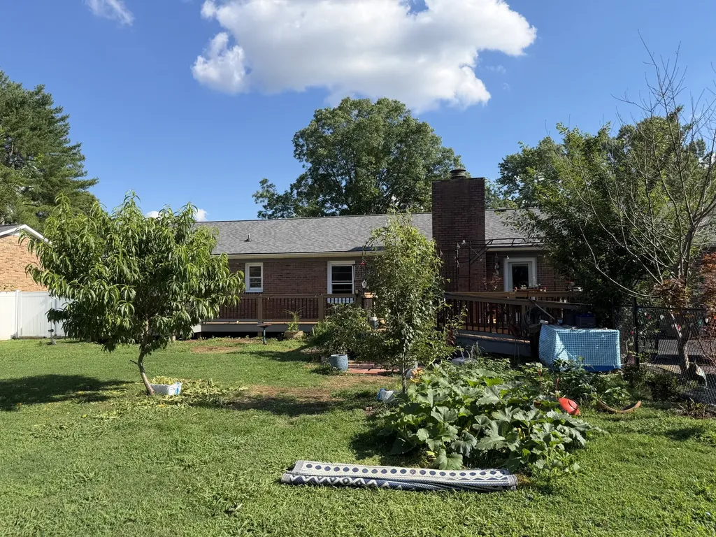 5042 Creekside Drive Murfreesboro TN 37128