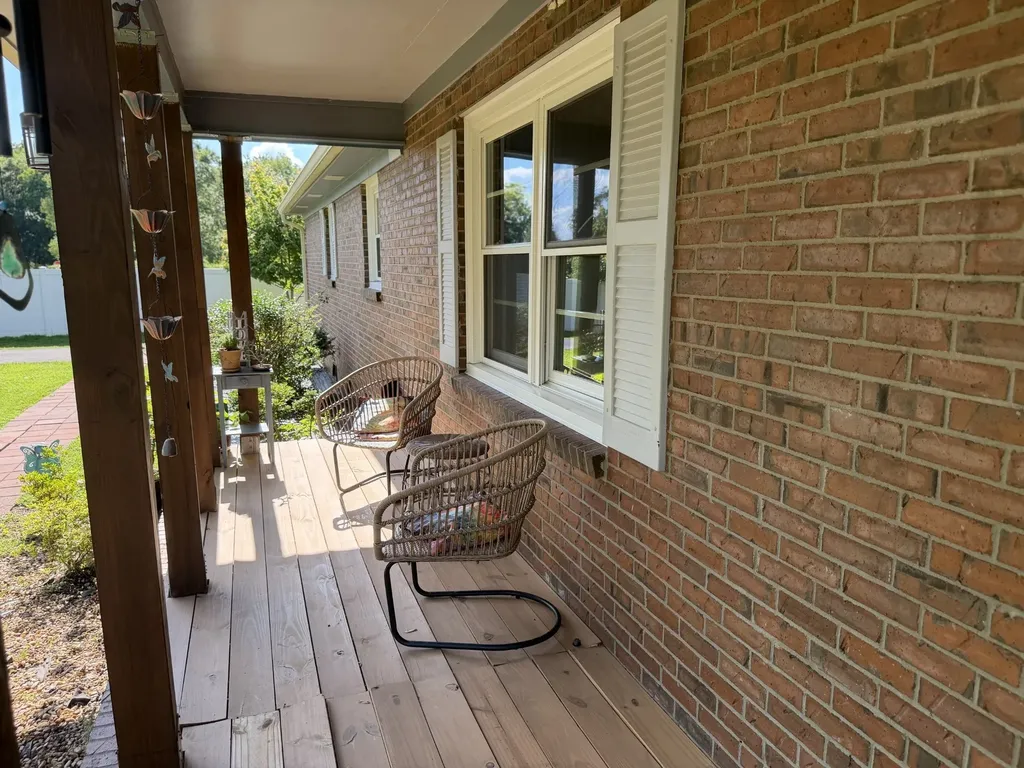 5042 Creekside Drive Murfreesboro TN 37128