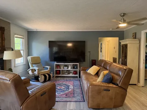 5042 Creekside Drive Murfreesboro TN 37128
