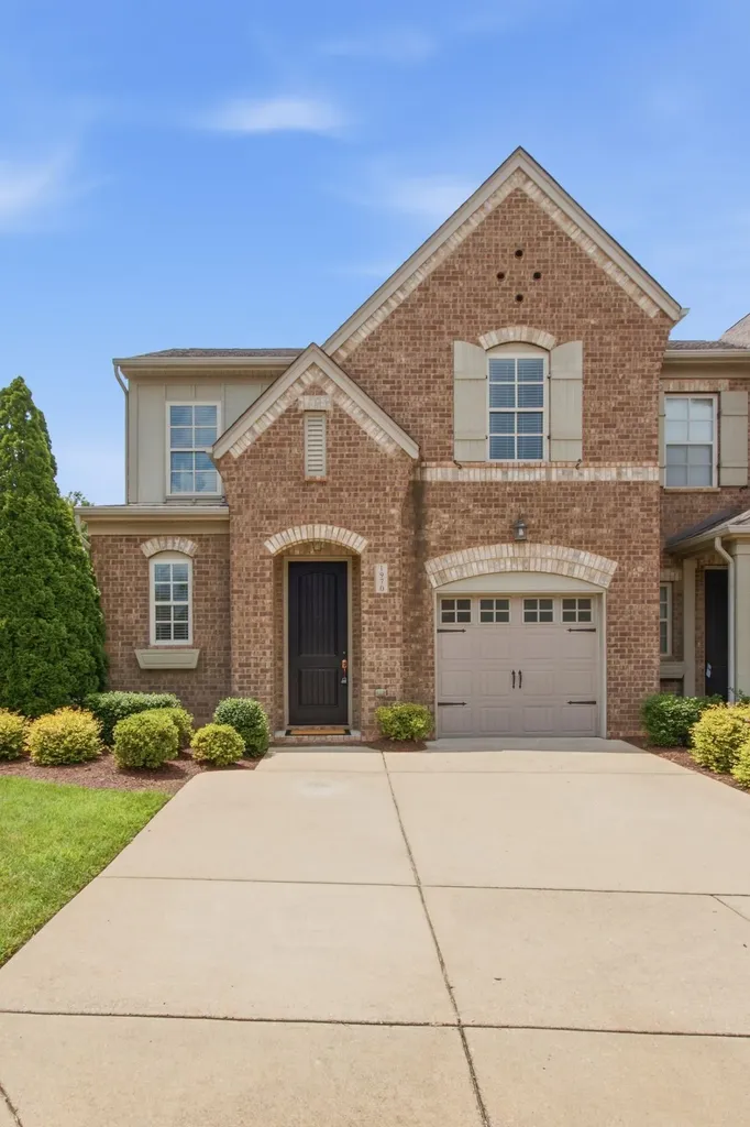 1970 Newark Lane Thompsons Station TN 37179
