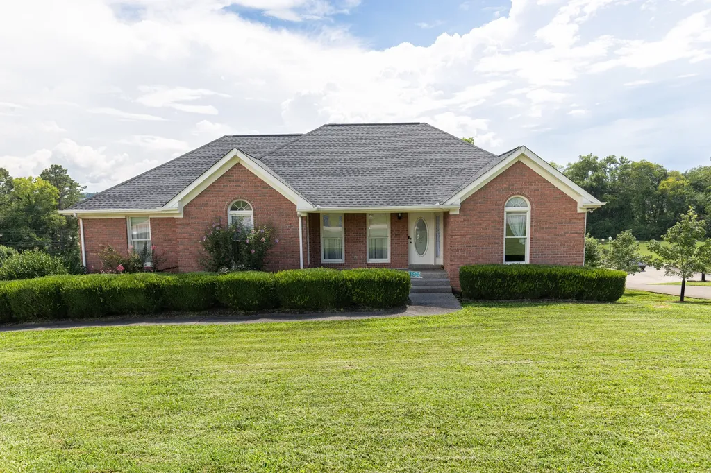 396 Solitude Circle Goodlettsville TN 37072