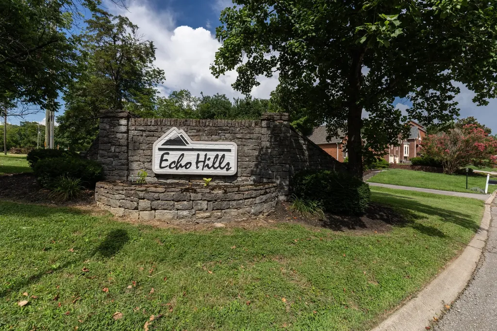 396 Solitude Circle Goodlettsville TN 37072