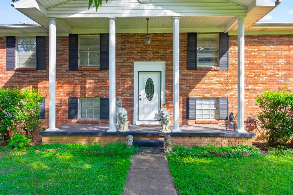 17 Loach Drive Rossville GA 30741