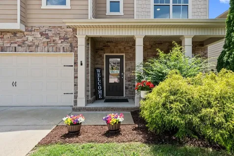 4063 Cannonsgate Lane Murfreesboro TN 37128