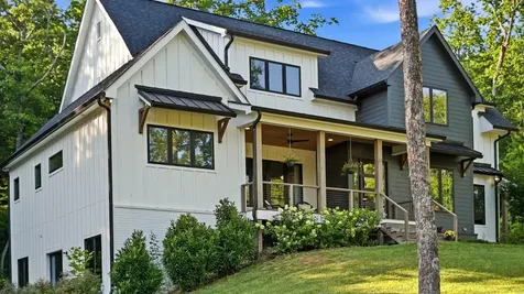 4162 Windtree Drive Signal Mountain TN 37377