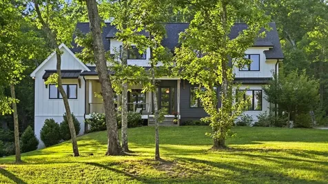 4162 Windtree Drive Signal Mountain TN 37377