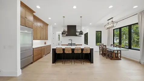 4162 Windtree Drive Signal Mountain TN 37377