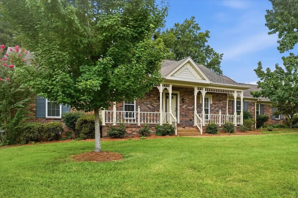 3204 Brookmont Circle Antioch TN 37013