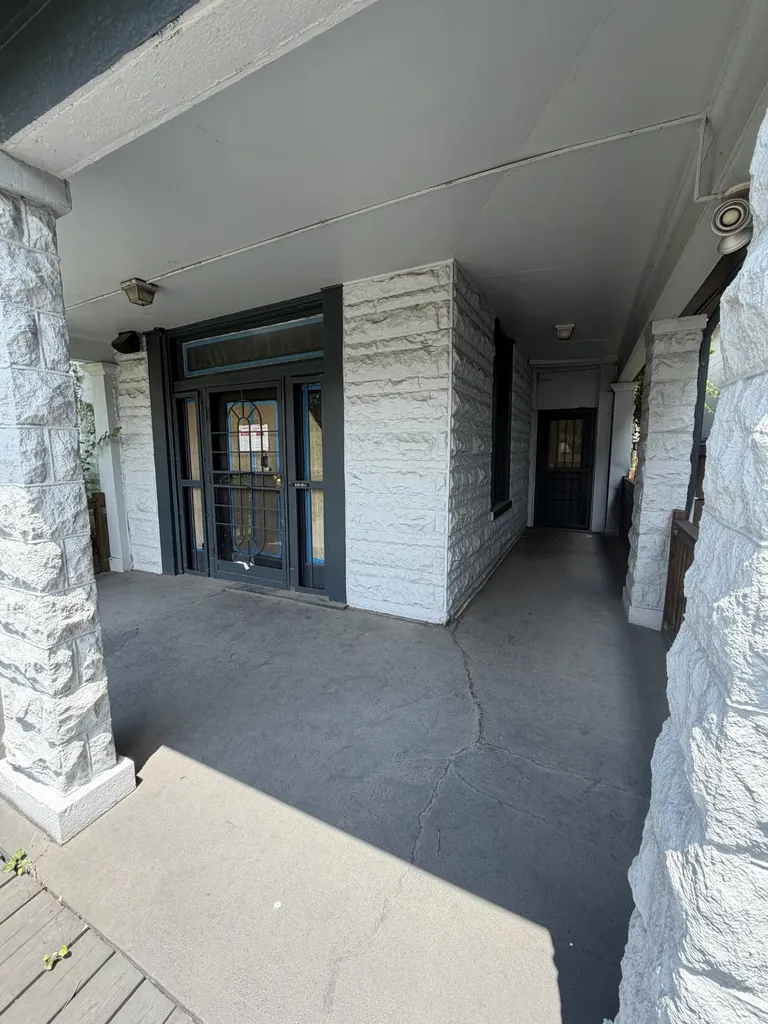 20 Academy Place Nashville TN 37210