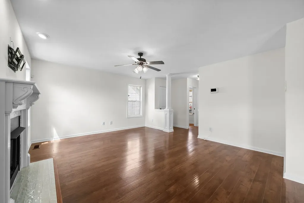 3718 Tradewinds Terrace Clarksville TN 37040