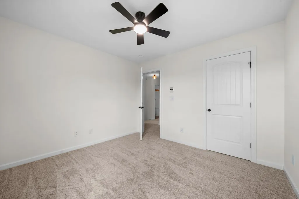 3718 Tradewinds Terrace Clarksville TN 37040