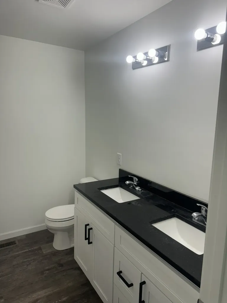 2075 Collier Road Lewisburg TN 37091