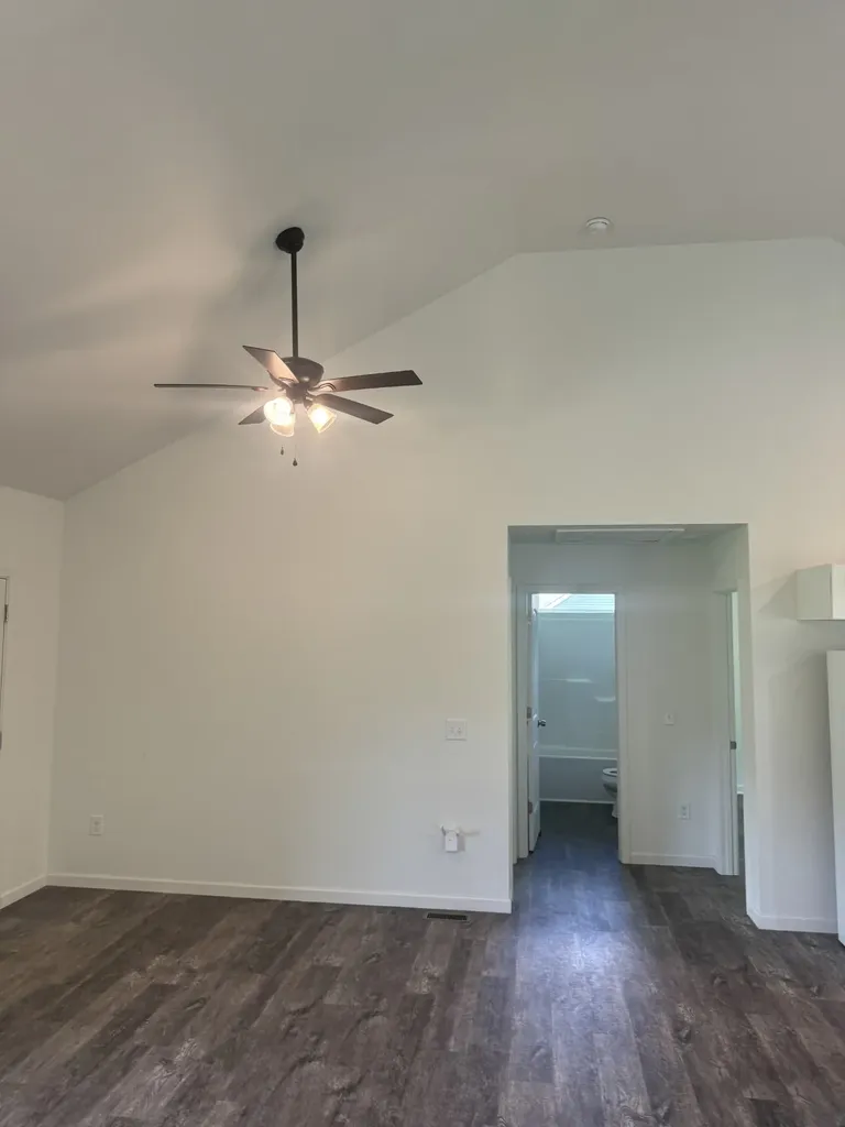 2075 Collier Road Lewisburg TN 37091