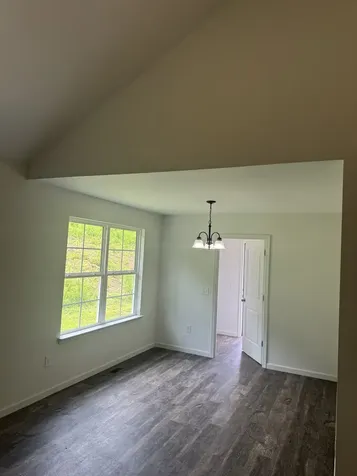 2075 Collier Road Lewisburg TN 37091