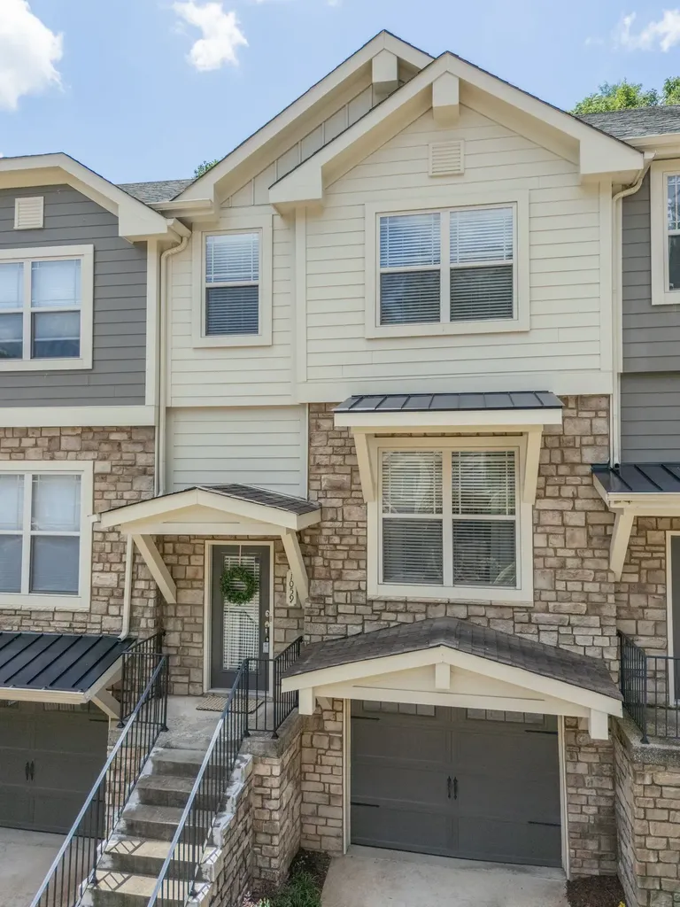 1059 Woodbury Falls Drive Nashville TN 37221
