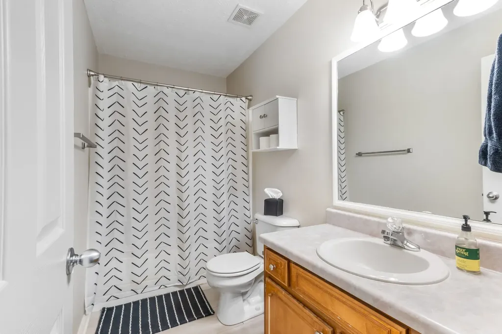 2423 Sawmill Street Murfreesboro TN 37128